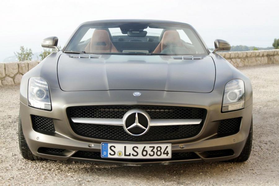  Mercedes-Benz SLS AMG Roadster 2012 года  (фото 68 из 198)